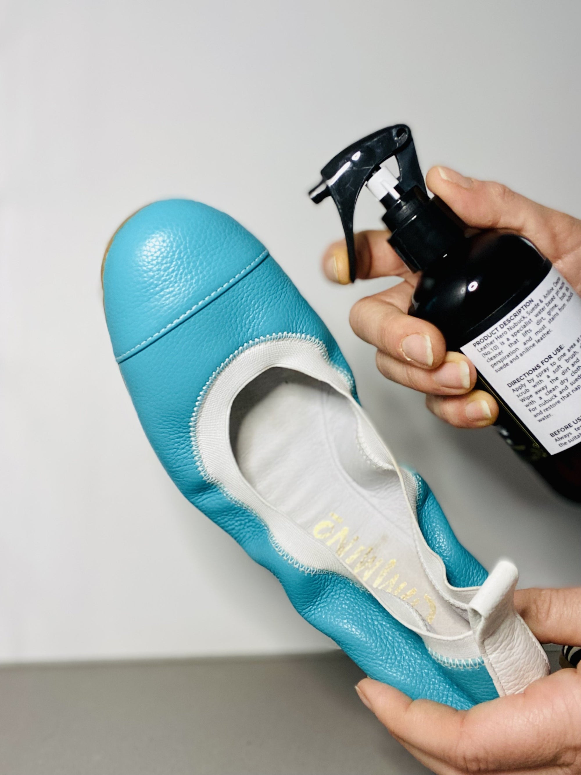 HOW TO CLEAN YOUR LEATHER OR SUEDE SHOES